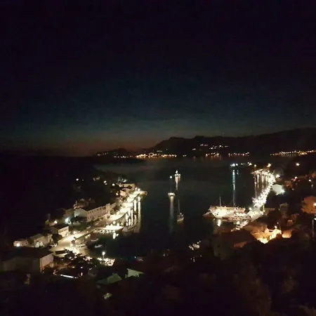 Tempera * Povlja (Brac)
