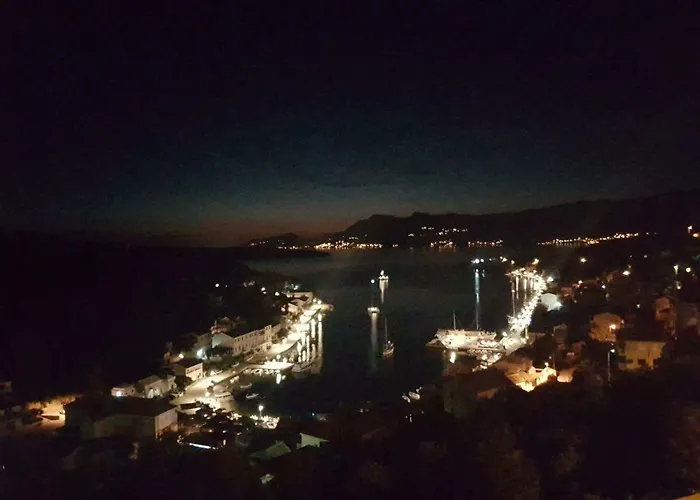 Tempera * Povlja (Brac)